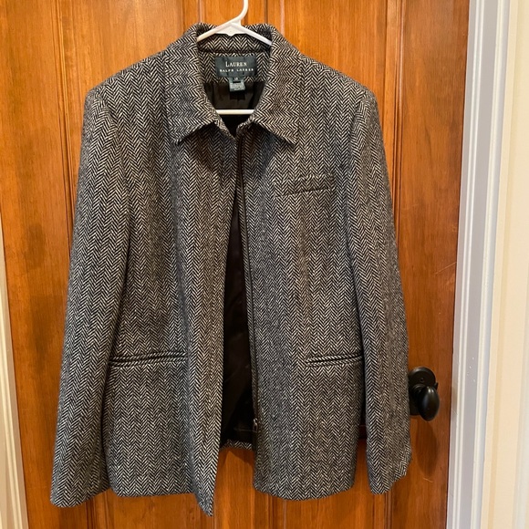 Like New! Lauren Ralph Lauren Zip Up Jacket! - Picture 2 of 14